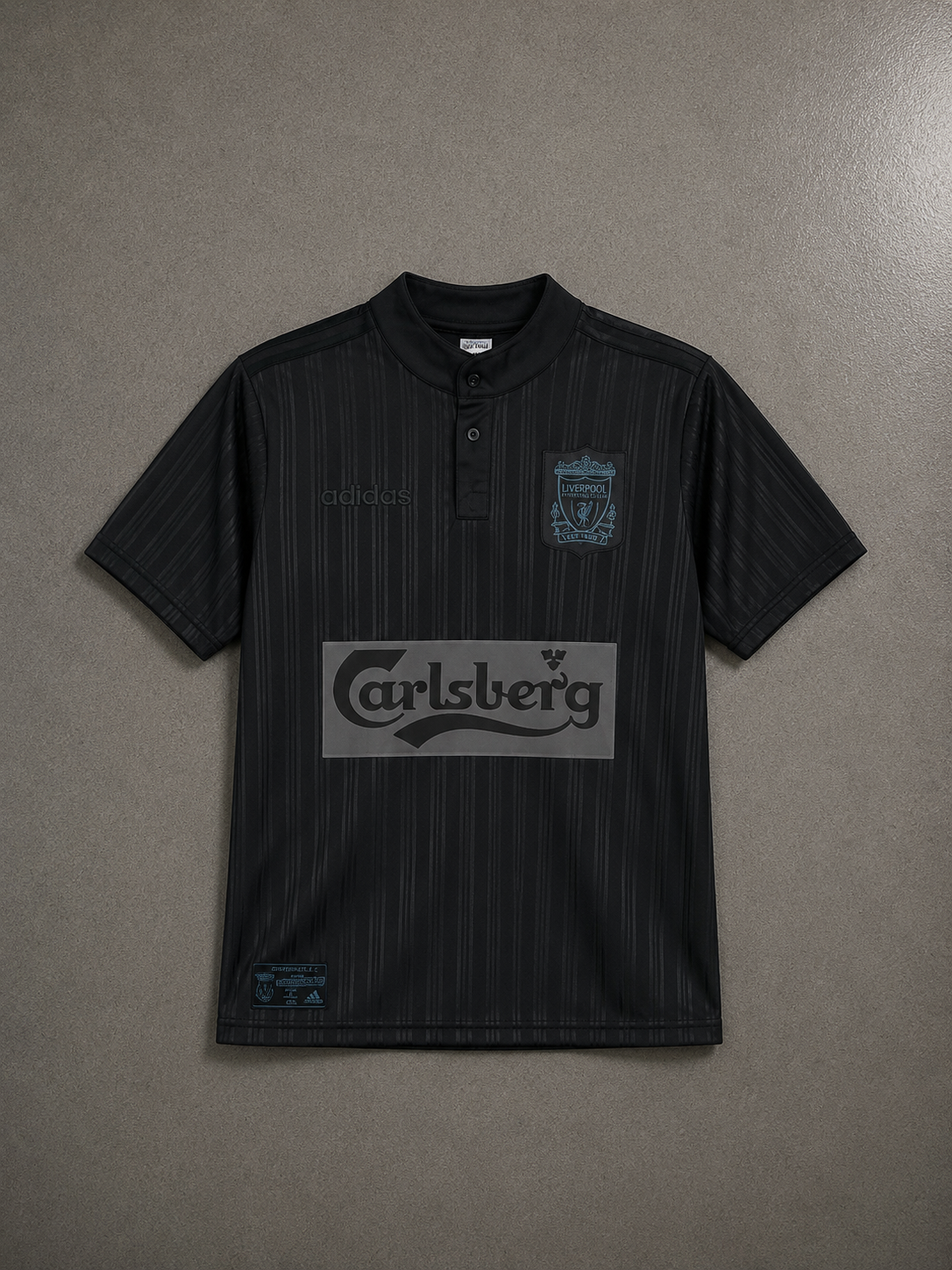 Retro Liverpool 1995/96 Black Jersey